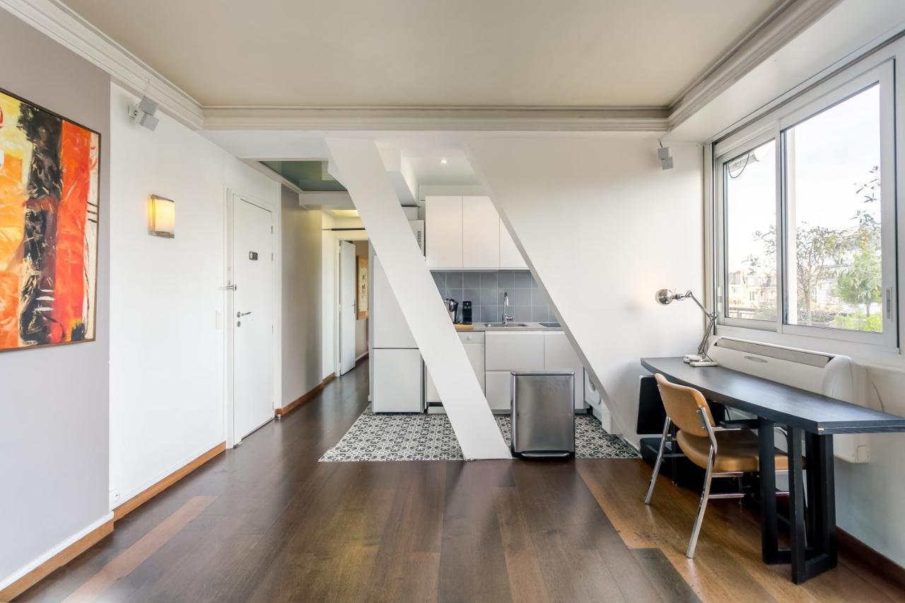 Appart Terrasse Vue Tour Eiffel Paris Ngoại thất bức ảnh